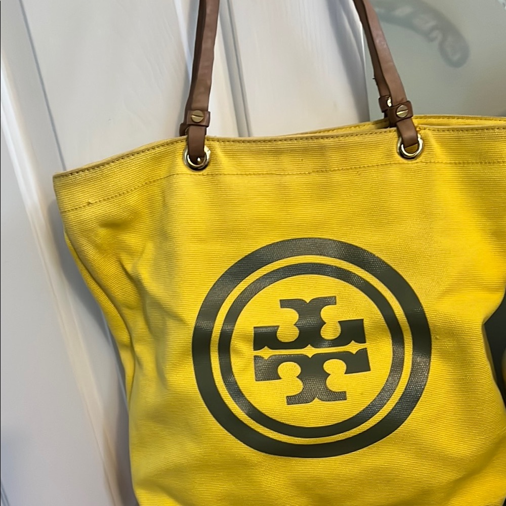 Tory Burch Yellow Tote Bag with dust bag